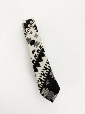 Forever 21 Mens Geometric Black White Gray Necktie Tie